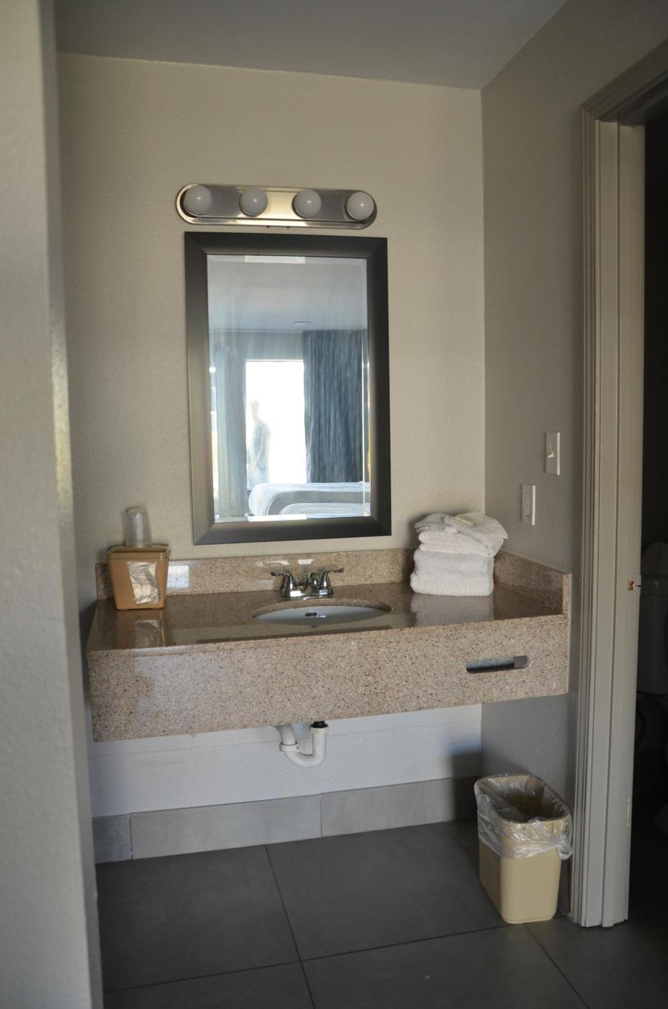 My Home & Suites Covington Eksteriør billede