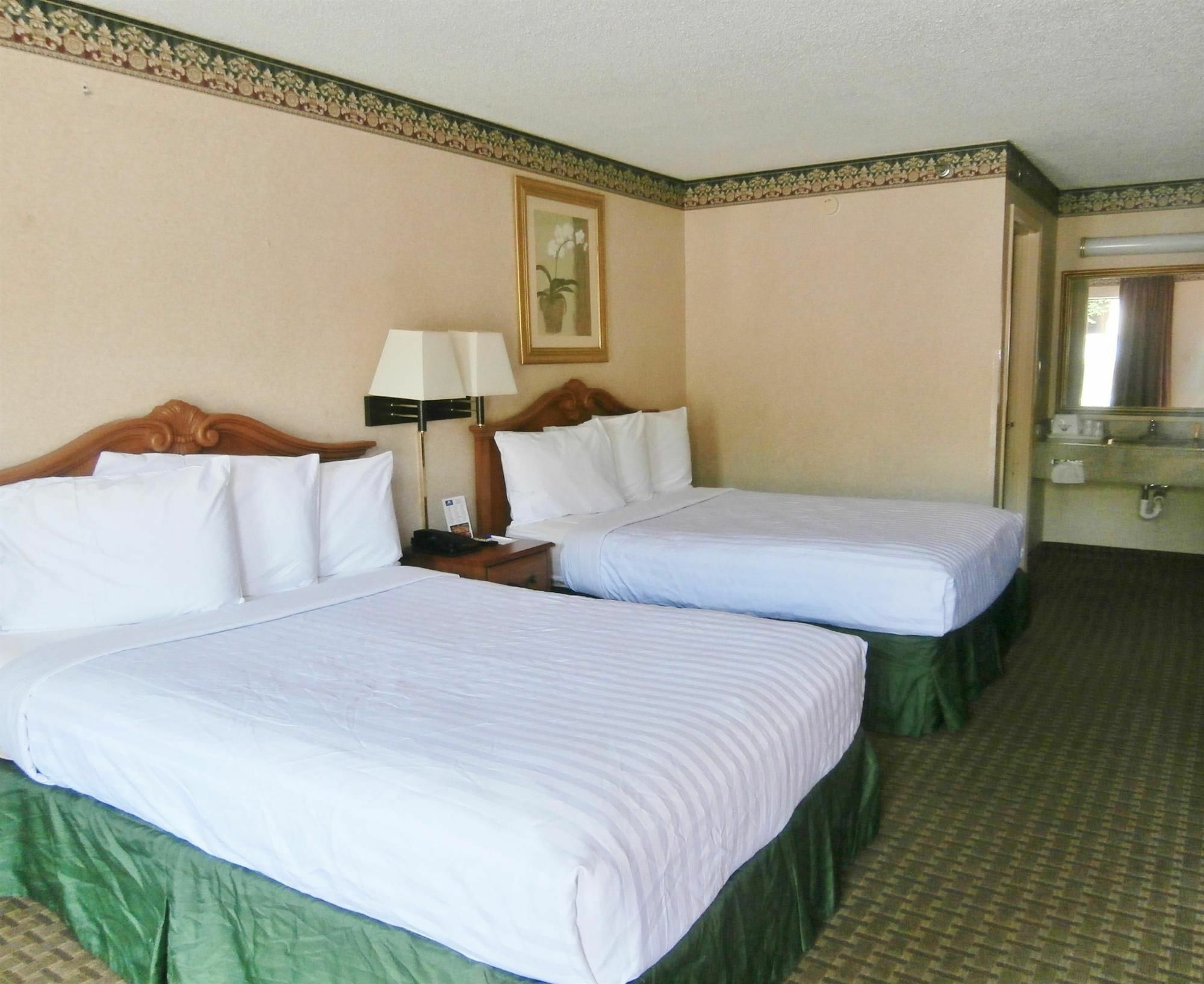 My Home & Suites Covington Eksteriør billede